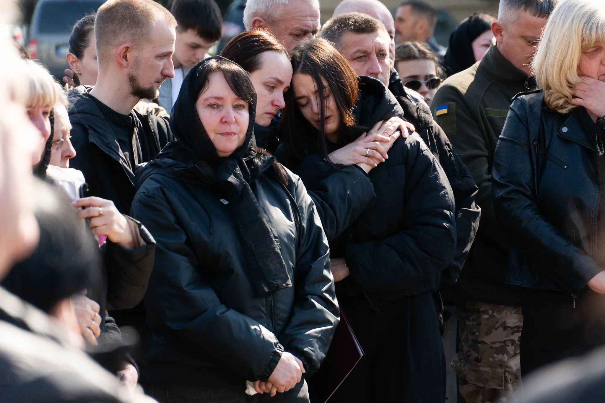 Схиляємо голови: Ужгород прощається з захисником Мирославом Біртою
