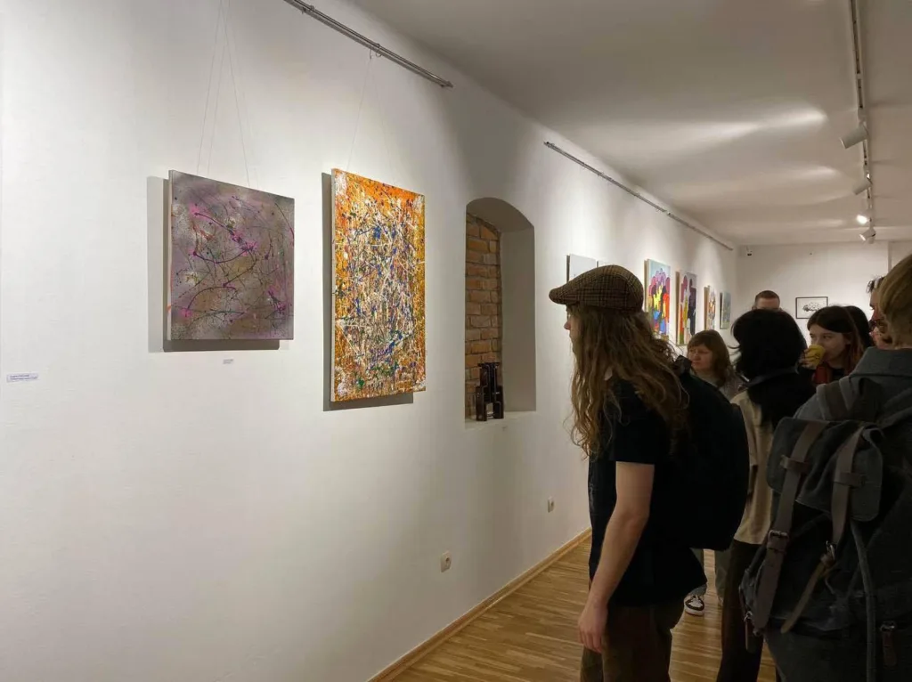 “Фокус групи”: палітра молодого мистецтва Закарпаття на ювілейній виставці “Фокус групи”: палітра молодого мистецтва Закарпаття на ювілейній виставці