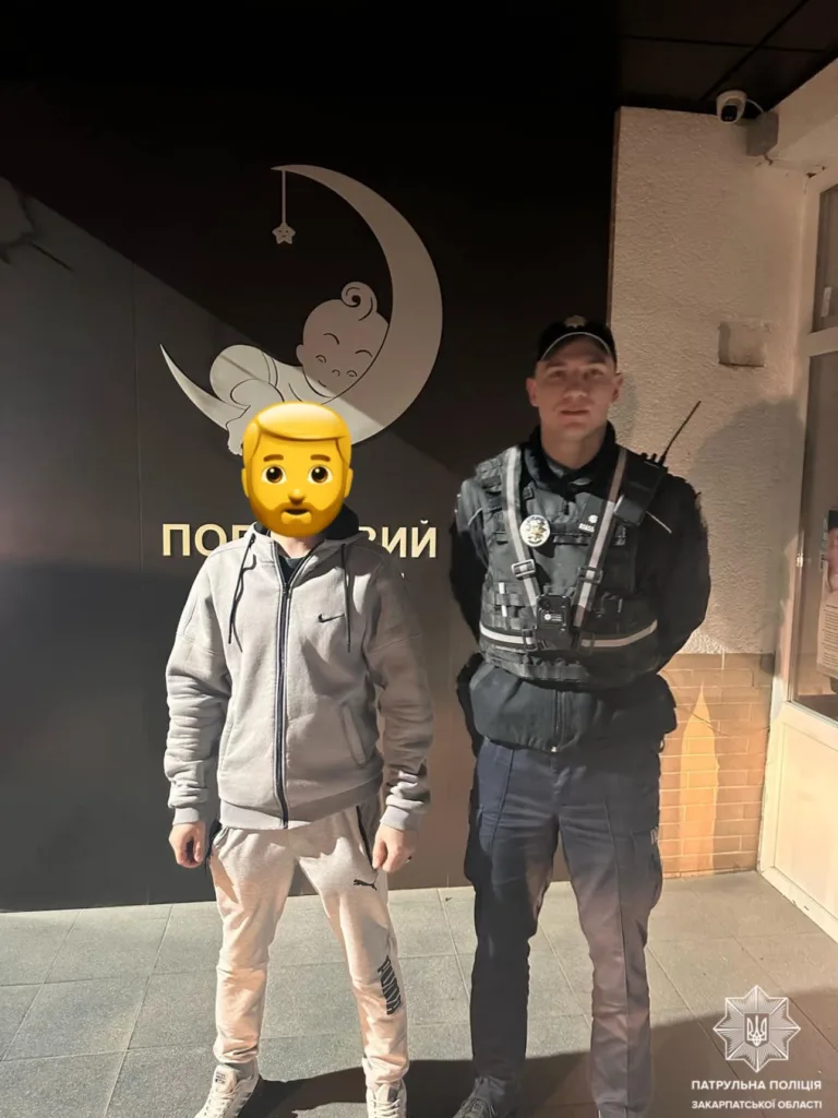 Ужгородські патрульні на варті нового життя: Оперативна допомога породіллі посеред ночі Ужгородські патрульні на варті нового життя: Оперативна допомога породіллі посеред ночі