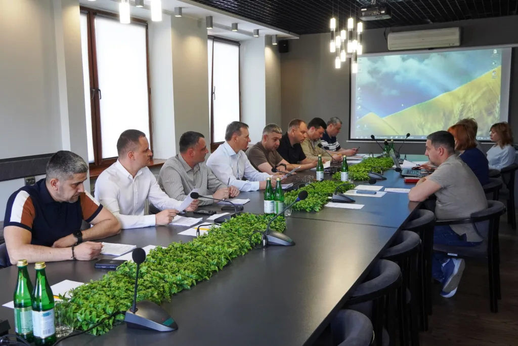 Ужгородський виконком прийняв важливі рішення щодо безпеки, бізнесу та дітей Ужгородський виконком прийняв важливі рішення щодо безпеки, бізнесу та дітей