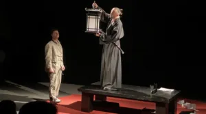 Ужгород запрошує на V Всеукраїнський фестиваль камерного театрального мистецтва «Під цвітом сакури»: діалог на малій сцені