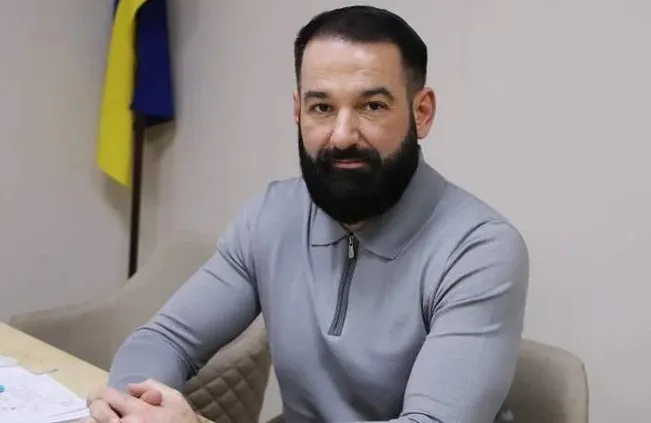 Декларація ужгородського депутата Мильо: мільйонні статки готівкою та скандальний слід у земельній комісії Декларація ужгородського депутата Мильо: мільйонні статки готівкою та скандальний слід у земельній комісії