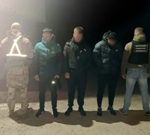 “До дівчат на Паску”: закарпатські прикордонники затримали двох ухилянтів