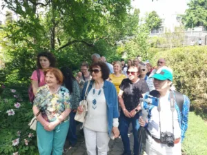 В Ужгороді пройшла безкоштовна екскурсія «Квітучий Ужгород»
