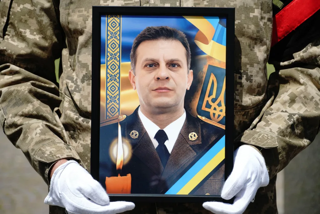 Ужгород попрощався з майором Олегом Гойбергом Ужгород попрощався з майором Олегом Гойбергом