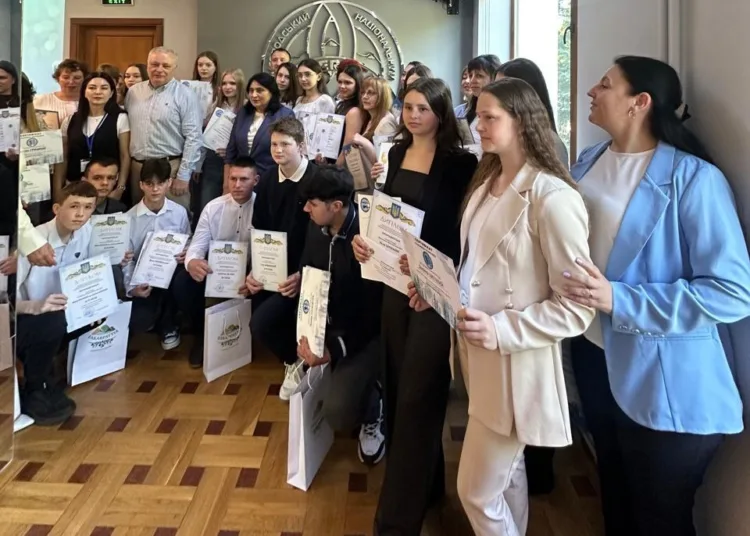 УжНУ відзначив переможців конкурсу «Скарби Срібної землі» та ...
