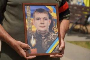 Ужгород провів в останню путь солдата Сергія Гвоздецького