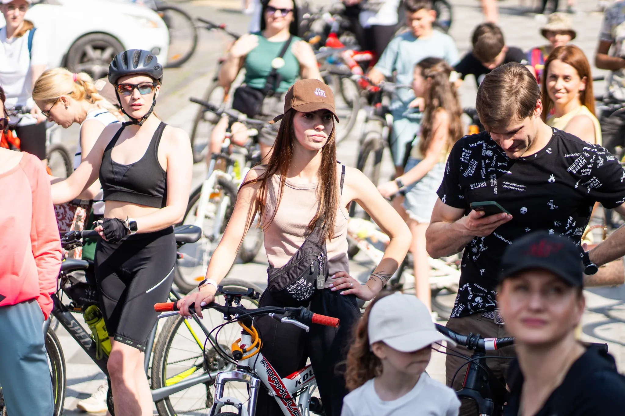 Понад 1500 ужгородців об’єдналися у благодійному велозаїзді “Big City Ride” на підтримку ЗСУ