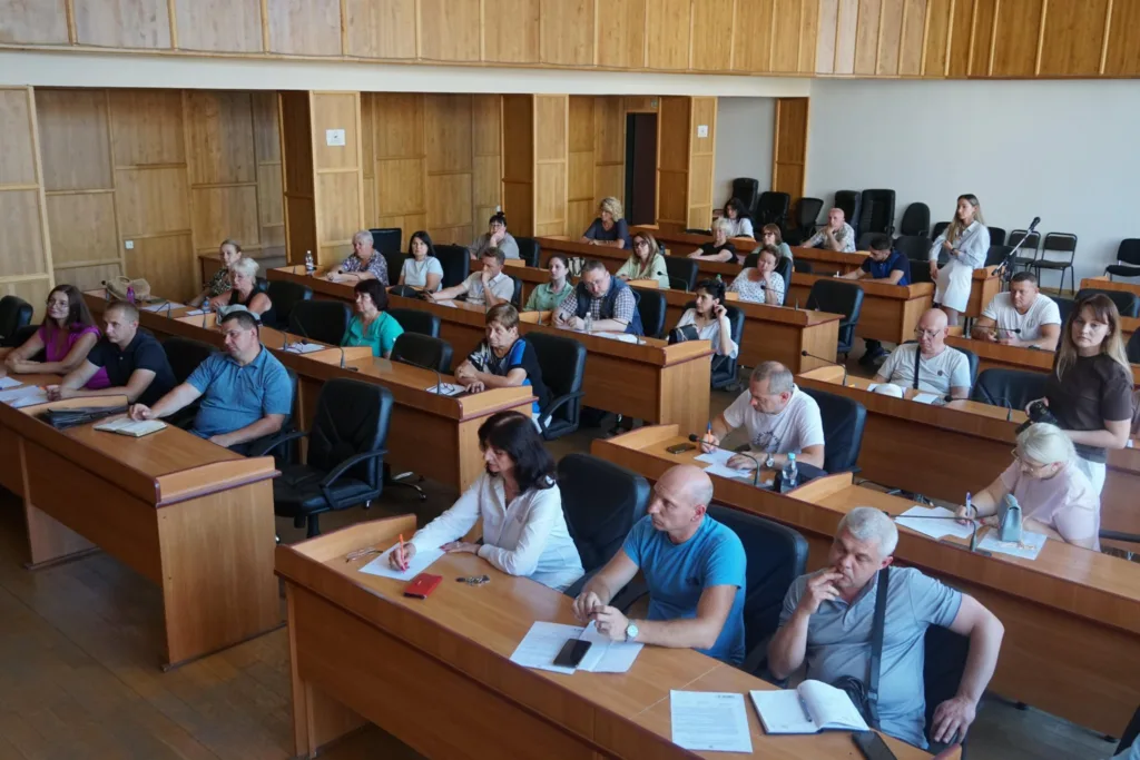 В Ужгороді обговорили питання ОСББ: укриття, податки та протипожежна безпека В Ужгороді обговорили питання ОСББ: укриття, податки та протипожежна безпека