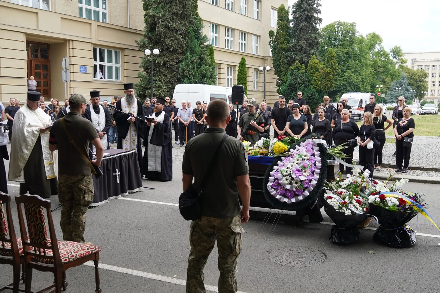 Ужгород попрощався із захисником Віктором Набожним