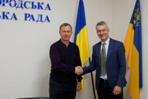 Міський голова Ужгорода Богдан Андріїв  зустрівся сьогодні із новопризначеним Ге…
