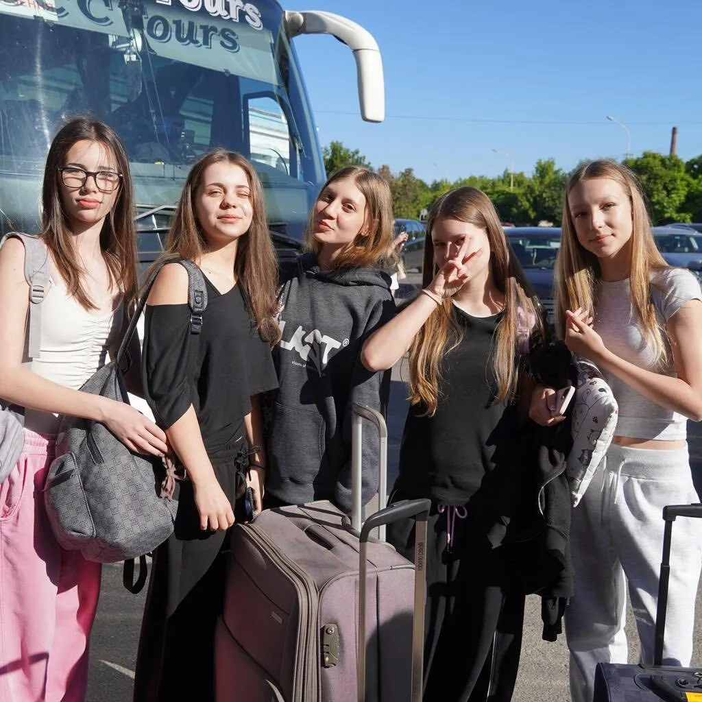 Понад 110 ужгородських дітей поїхали до літнього табору “Super Star Camp” на Міжгірщині