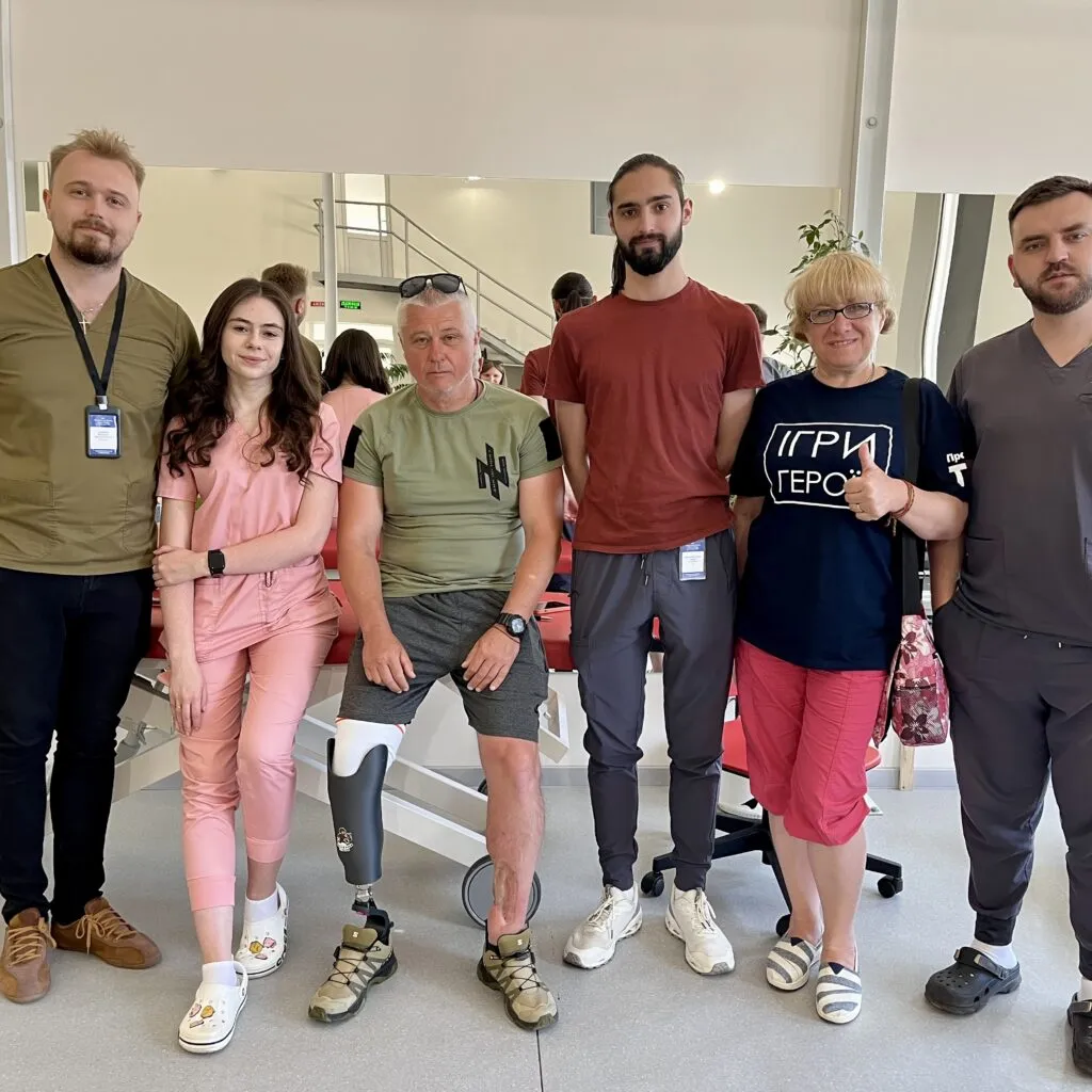 В Ужгородській лікарні виготовили сучасний 3D-протез для військового з Херсона