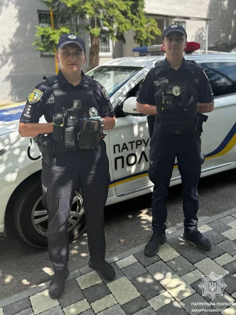 В Ужгороді поліція допомогла літньому чоловіку знайти дорогу додому