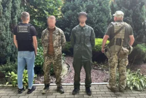 Затримання ухилянтів в Ужгороді: чоловіки вбрались у форму залізничників, щоб перетнути кордон
