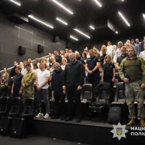 “35 Днів Оборони Торецька”: В Ужгороді Відбувся Прем’єрний Показ Фільму-Свідчення Про Незламність Українських Захисників