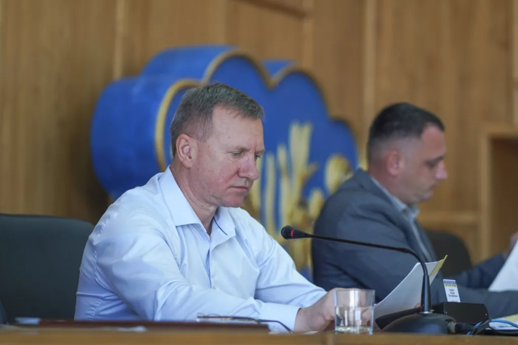 Ключові рішення сесії Ужгородської міськради: від будівництва до підтримки військових Ключові рішення сесії Ужгородської міськради: від будівництва до підтримки військових