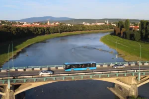 До уваги пасажирів громадського транспорту в Ужгороді!