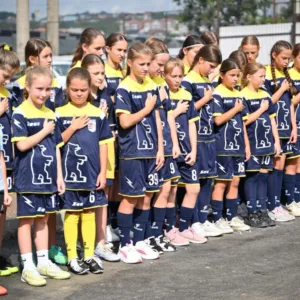 Новий багатофункціональний спортивний комплекс європейського рівня відкрився в Ужгородському науковому ліцеї
