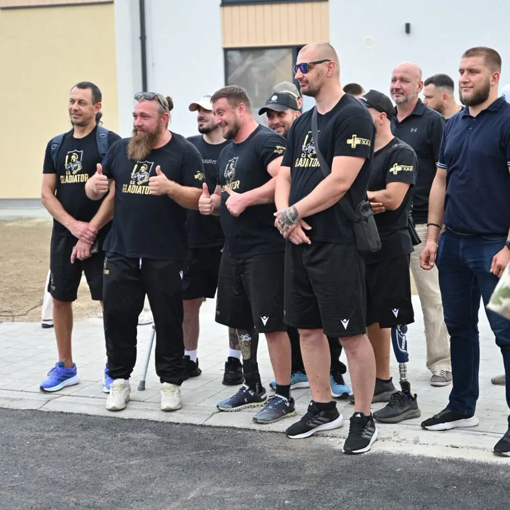 Новий багатофункціональний спортивний комплекс європейського рівня відкрився в Ужгородському науковому ліцеї
