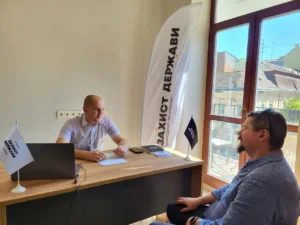 В Ужгороді відкрився офіс для безоплатної юридичної допомоги військовим та переселенцям