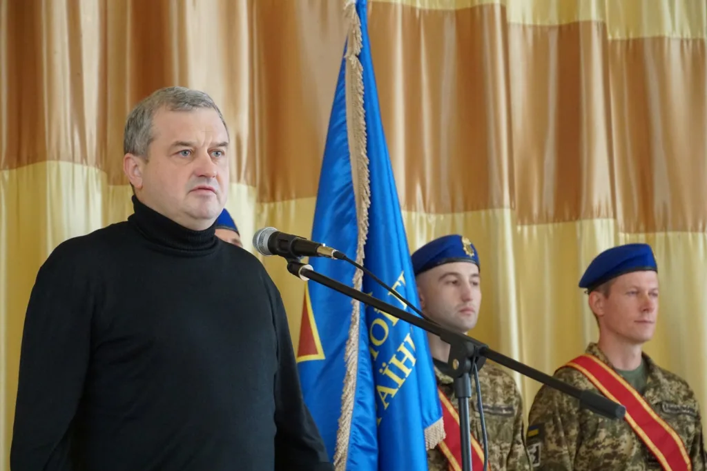 Керівництво Ужгорода привітало бійців Нацгвардії з Днем захисників і захисниць Керівництво Ужгорода привітало бійців Нацгвардії з Днем захисників і захисниць