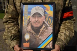 Ужгород провів в останню путь Захисника — старшого сержанта Віктора Завадяка