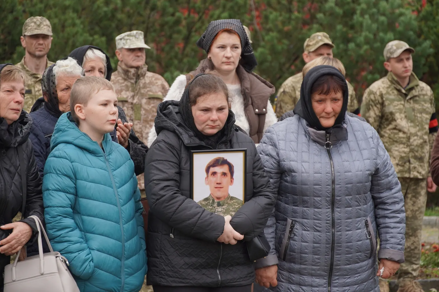 Ужгород попрощався із захисником: Солдат Сергій Вдовиченко назавжди повернувся додому