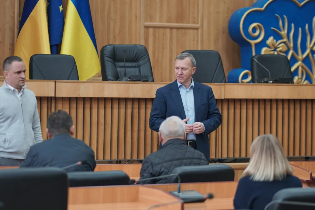 В Ужгороді привітали працівників транспортної галузі з професійним святом В Ужгороді привітали працівників транспортної галузі з професійним святом
