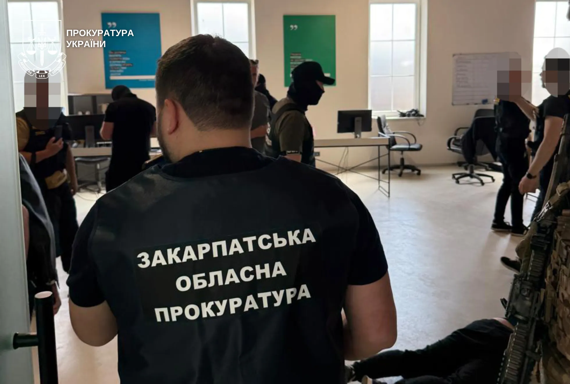 В Ужгороді викрили міжнародний шахрайський «кол-центр»: Шістьох фігурантів судитимуть за схему проти громадян Чехії
