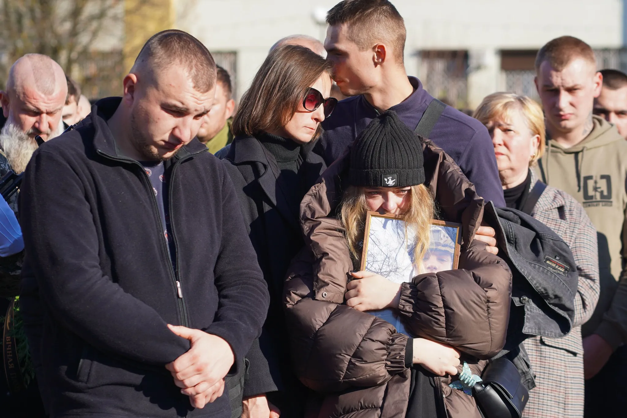 🕯️ Ужгород попрощався із Героєм: В останню путь провели 25-річного старшого лейтенанта Михайла Гончарука