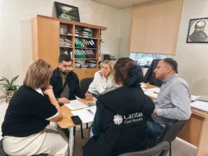 🇨🇿 В Ужгородському ліцеї №12 облаштують кімнату для психологічного розвантаження за підтримки Caritas Czech Republic