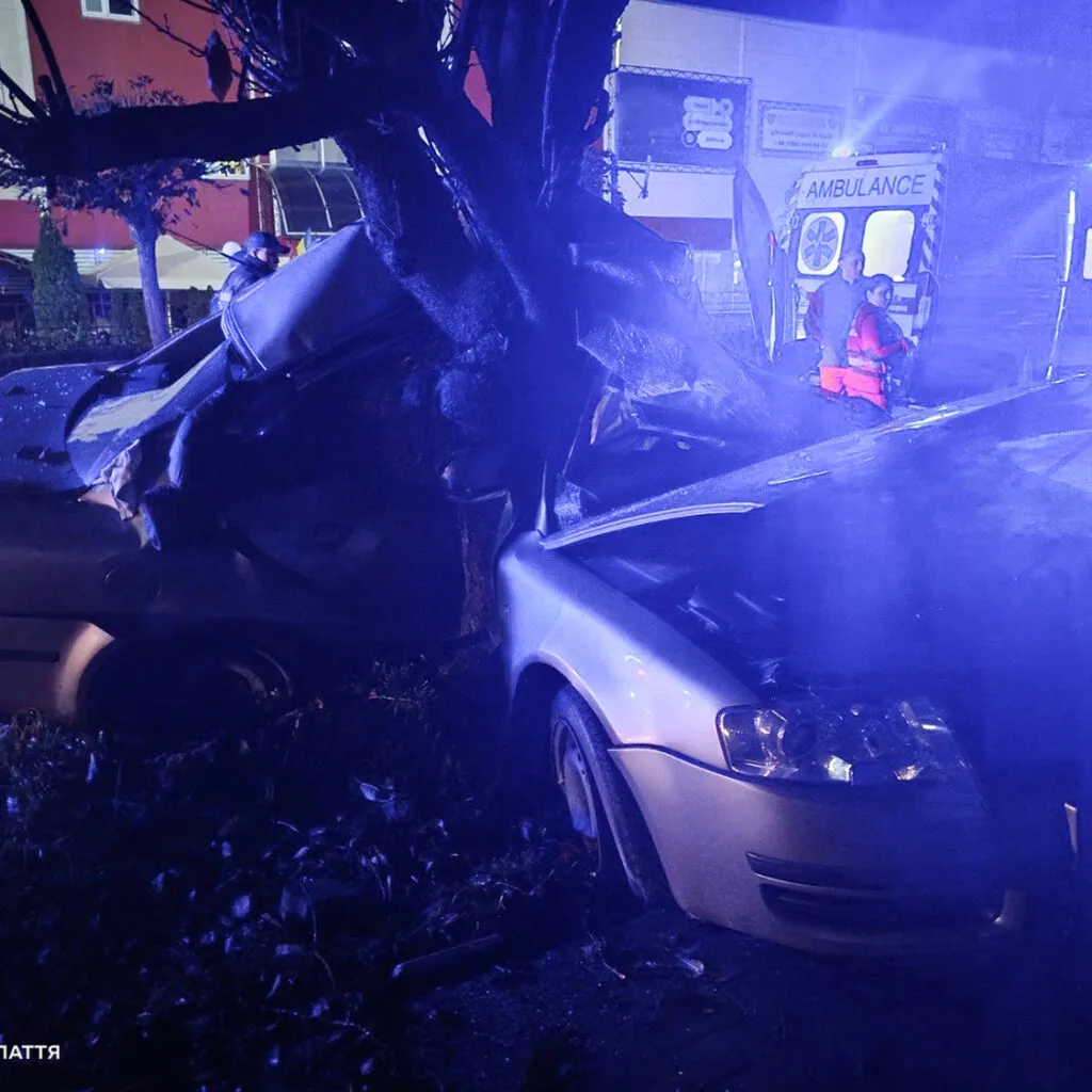 💔 Трагічна ДТП в Ужгороді: На Собранецькій вулиці загинула 20-річна пасажирка