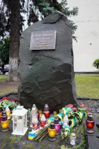 🇺🇦 21 листопада – День Гідності та Свободи: В Ужгороді вшанували пам’ять борців за незалежність