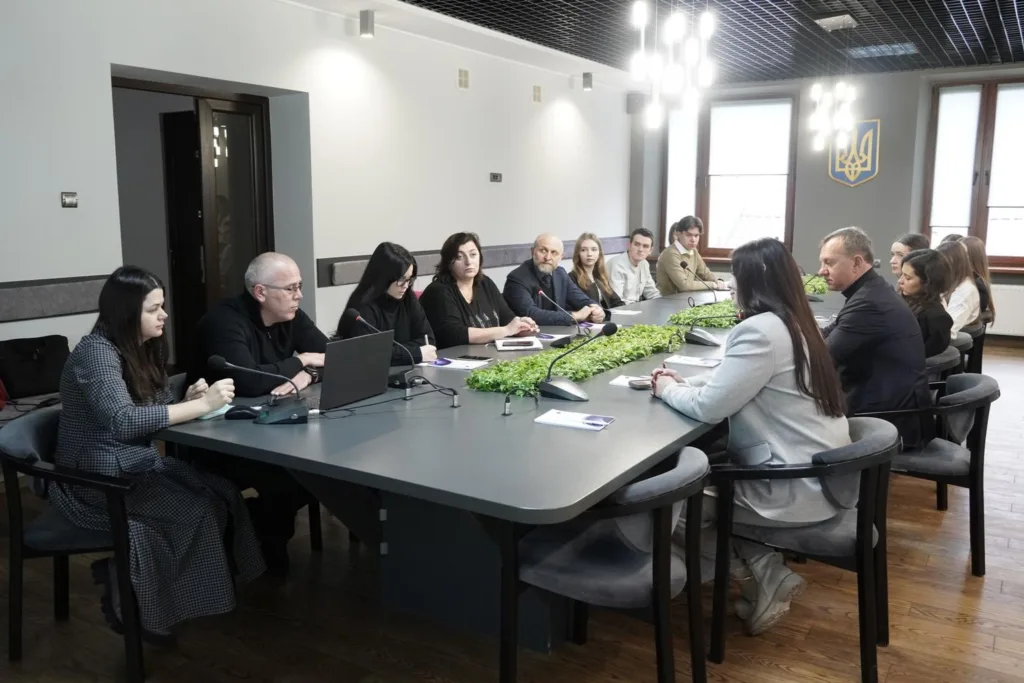 🌍 153 учасники на тренінгу з євроінтеграції: Ужгород вчить громади міжнародному співробітництву 🌍 153 учасники на тренінгу з євроінтеграції: Ужгород вчить громади міжнародному співробітництву