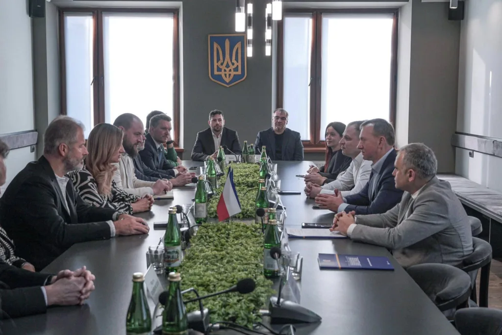 🇨🇿🤝🇺🇦 Поглиблення співпраці: Делегація міста Брно (Чехія) відвідала Ужгород