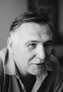 Пішов із життя відомий музикант Владислав Юрош: Закарпаття прощається з видатним скрипалем