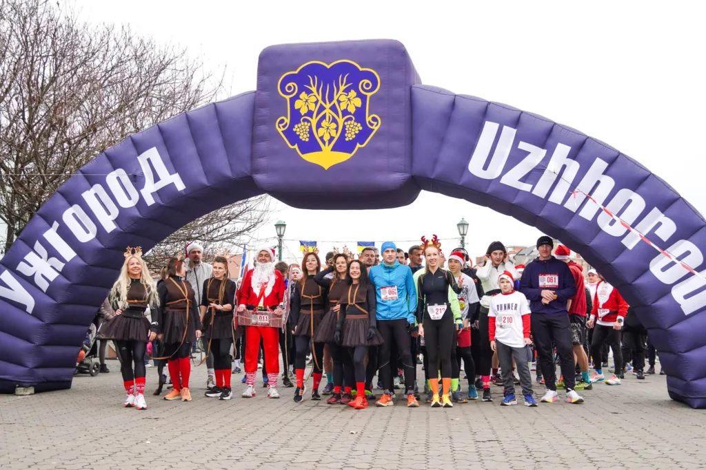 🏃♂️ Спортивна благодійність: Ужгородський забіг «Пробіжи – допоможи» зібрав 70 445 гривень на лікування дитини 🏃♂️ Спортивна благодійність: Ужгородський забіг «Пробіжи – допоможи» зібрав 70 445 гривень на лікування дитини