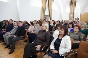 Пенсійний фонд Закарпаття відзначає 35-річчя: в Ужгороді нагородили кращих фахівців галузі