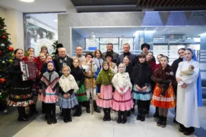Різдвяний дух єднання: словацькі школярі привітали Ужгородську громаду автентичними колядками