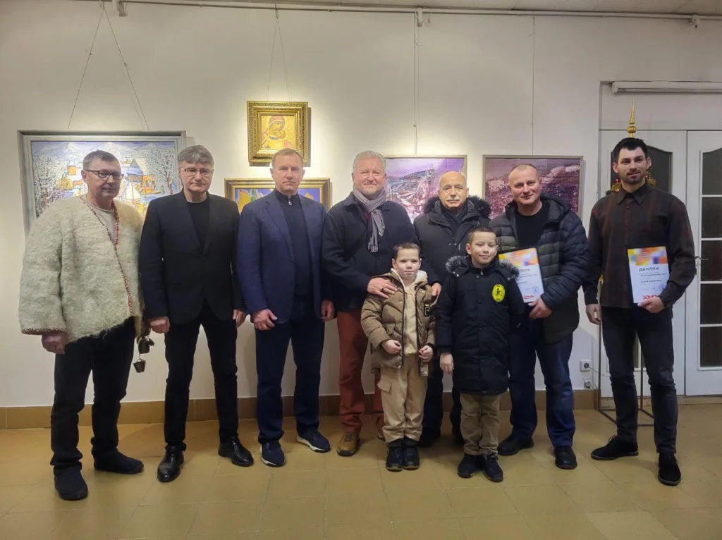 Різдвяна виставка Коляда в Ужгороді: мистецькі підсумки 2025 року та нагородження кращих художників Різдвяна виставка Коляда в Ужгороді: мистецькі підсумки 2025 року та нагородження кращих художників