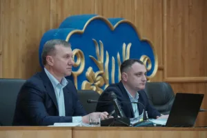 Вифлеємський вогонь, нагороди для талановитої молоді та бюджет-2026: підсумки сесії Ужгородської міської ради