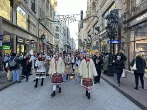 Культурна дипломатія та різдвяна магія: як Закарпатський народний хор підкорив Будапешт