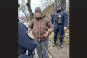 🛑 Співробітника Закарпатського ТЦК затримали за організацію схеми незаконного перетину кордону: Застава 2,4 млн грн