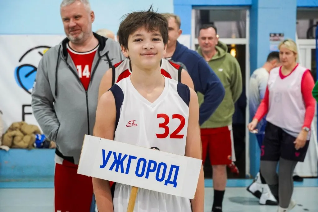 Баскетбольні традиції в Ужгороді: у місті стартував міжнародний Кубок серед ветеранів спорту