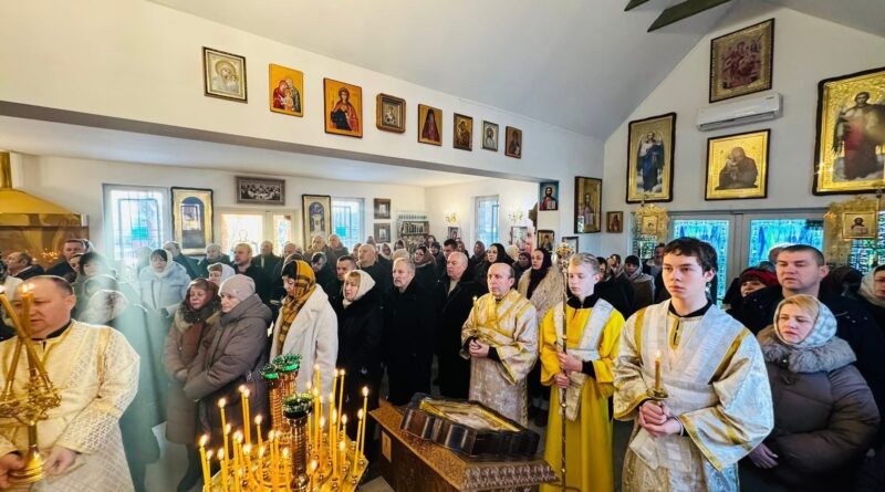Храм прп. Амфілохія Почаївського у Ужгороді запрошує на урочисті богослужіння до дня Стрітення Господнього