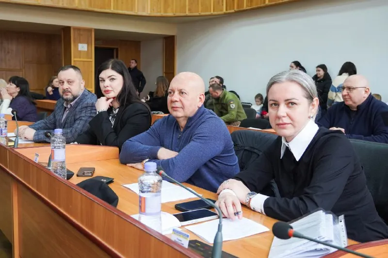 Ужгородська Міська Рада: Підтримка Громади, Вшанування Героїв та Нові Назви Вулиць