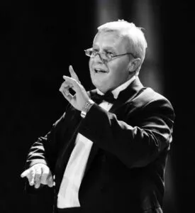 Відійшов у вічність видатний диригент Володимир Співак: життєвий шлях і творчий спадок