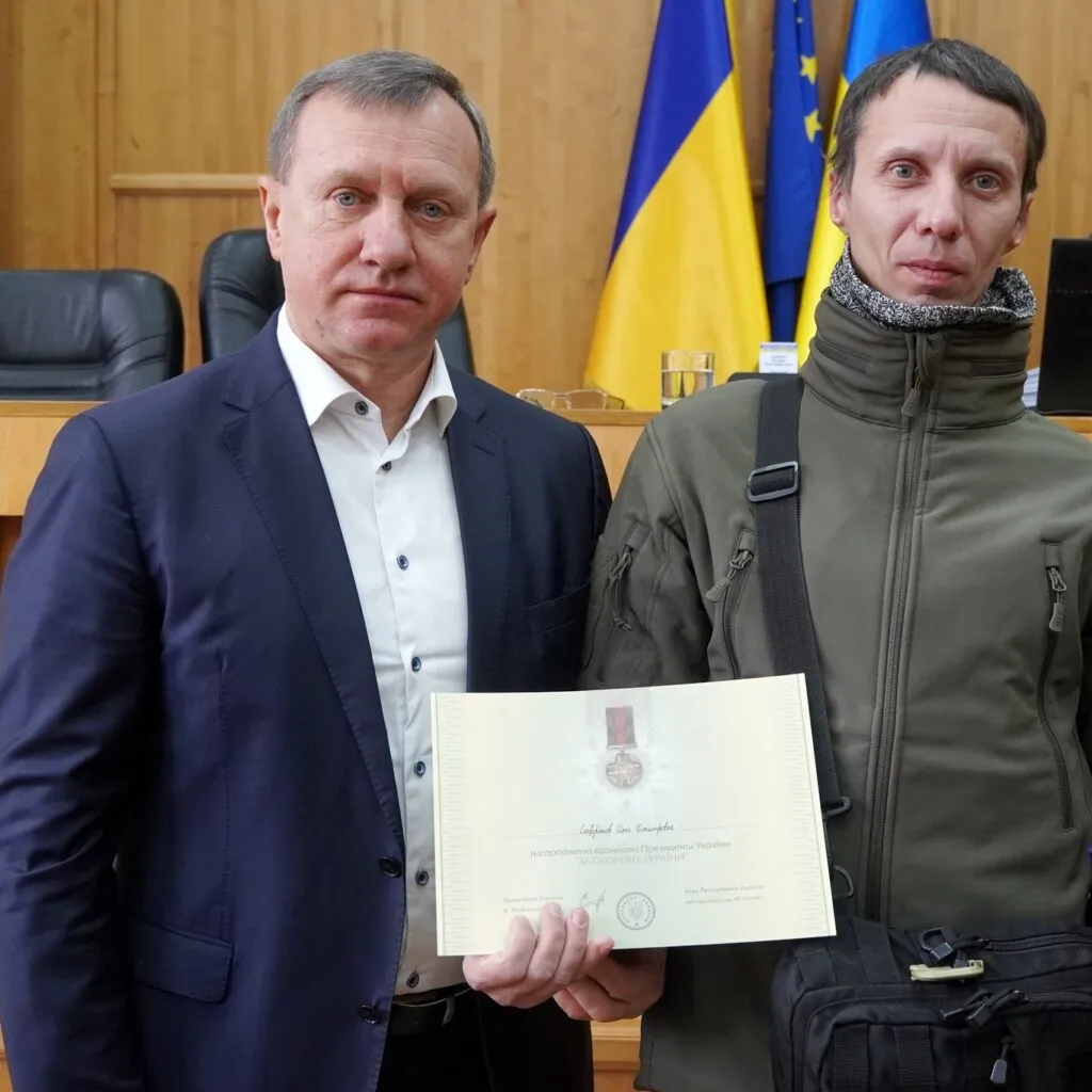 Ужгородська Міська Рада: Підтримка Громади, Вшанування Героїв та Нові Назви Вулиць