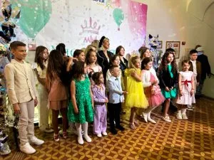 Краса заради добра: в ужгородському музеї провели благодійний показ